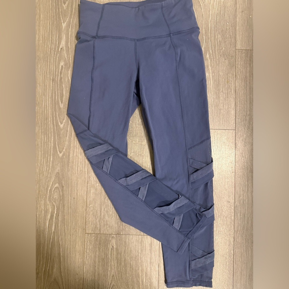 Athleta Womens XS Blue Mesh Lattice Strappy High Rise 7/8 Leggings Yoga Pants